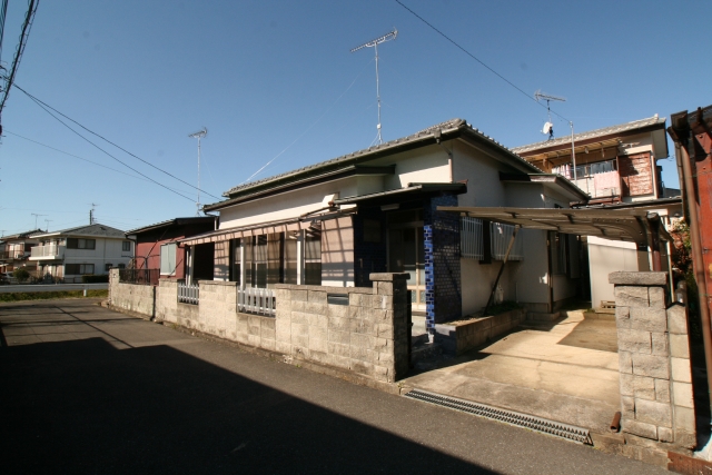奈良の古い木造建築